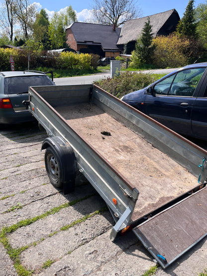 750kg sklopný vozík 2.6m x 1.25m jednonápravový