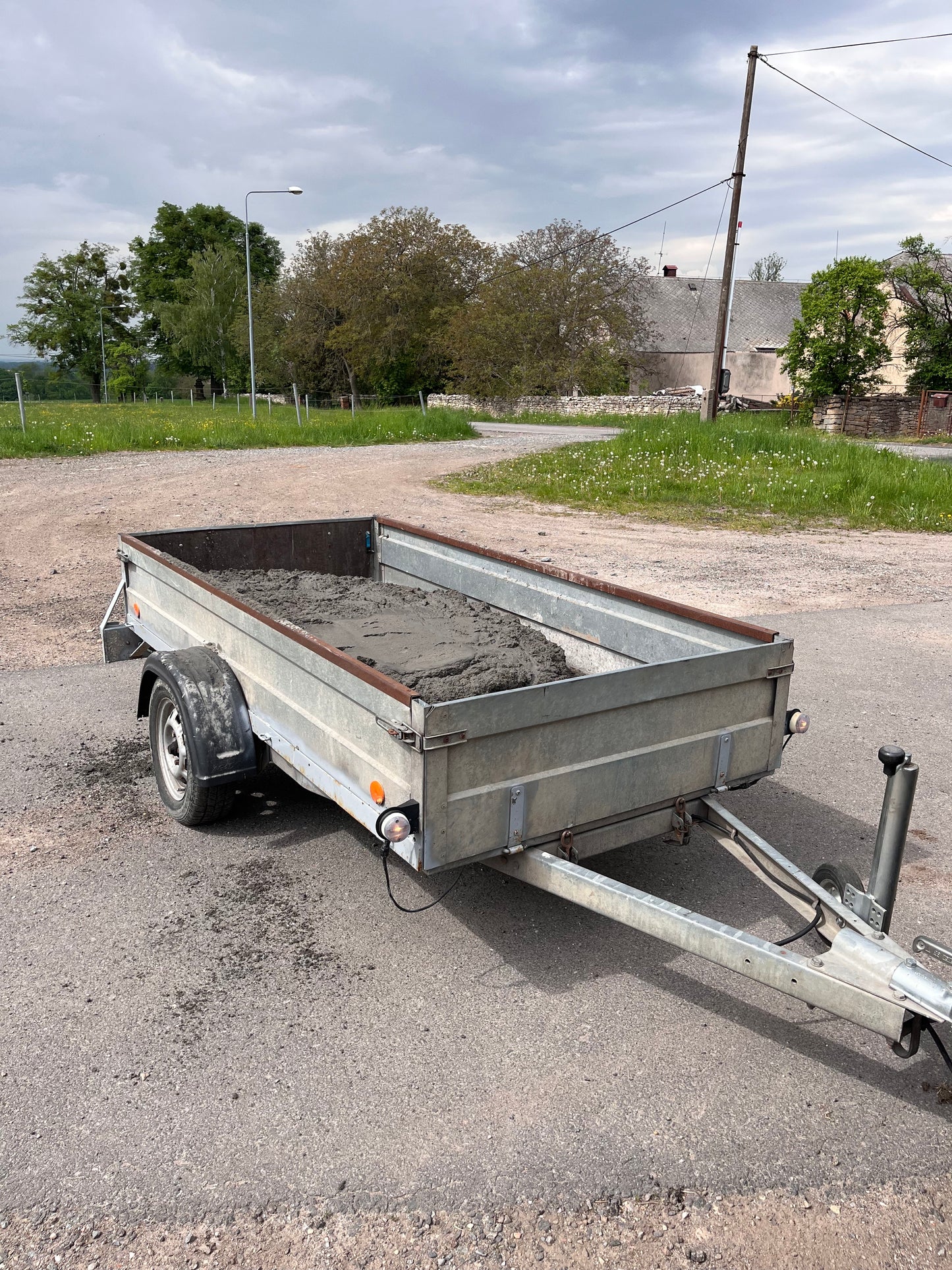 750kg sklopný vozík 3m x 1,7m