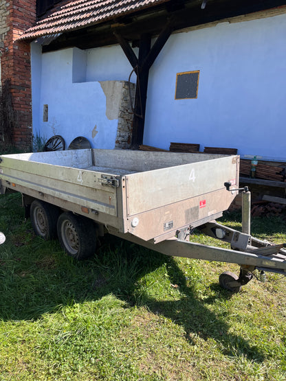Elektricky sklopný Dvouosý vozík 2000kg